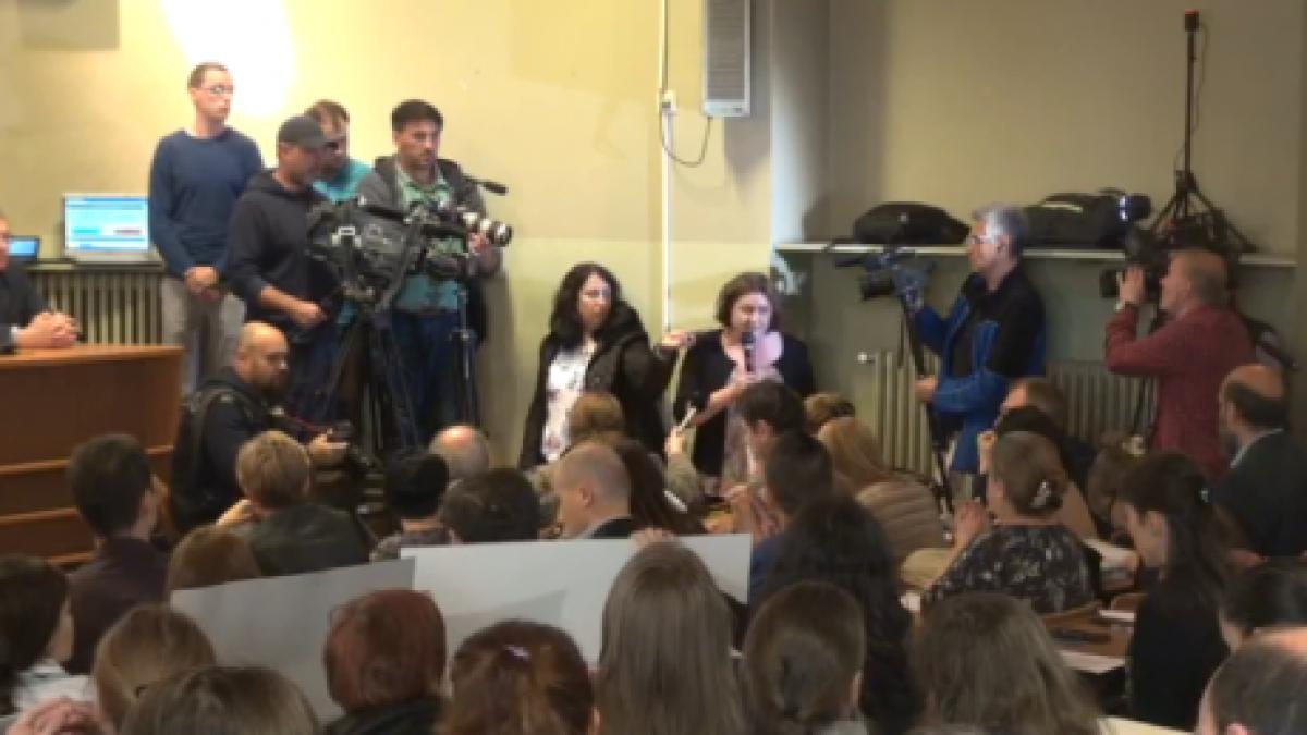 dezbatere_vaccinare_42559300