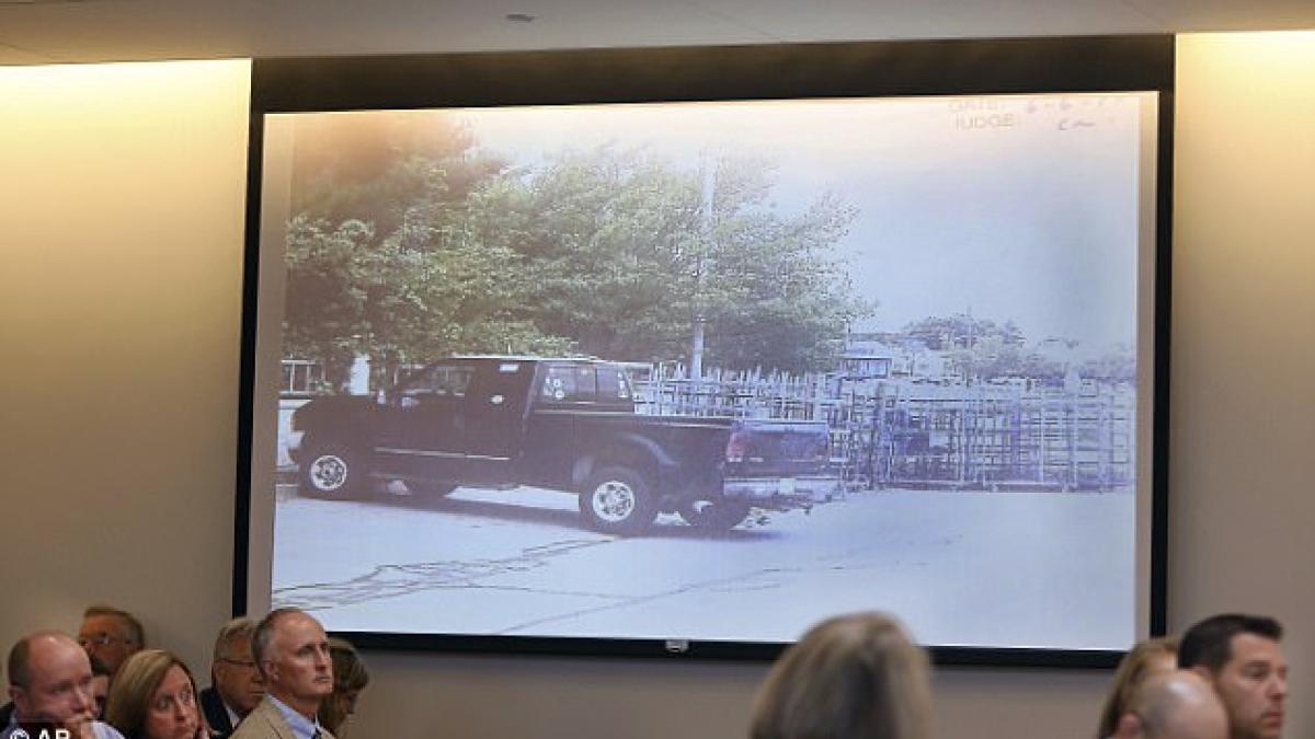 conrad_masina_foto_ap_28186400