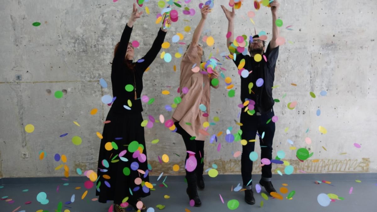 apparatus_22___positive_tension_on____curating_13961300