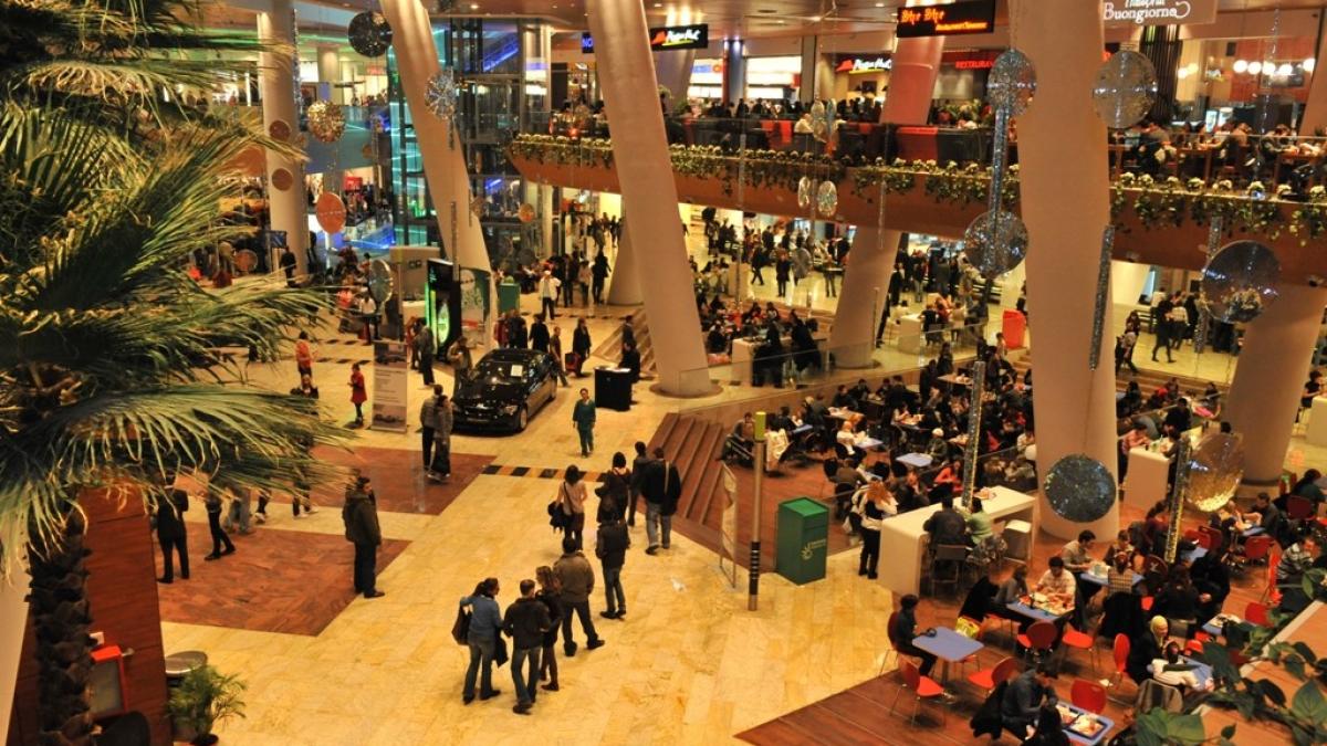 sopping_mall_99472700