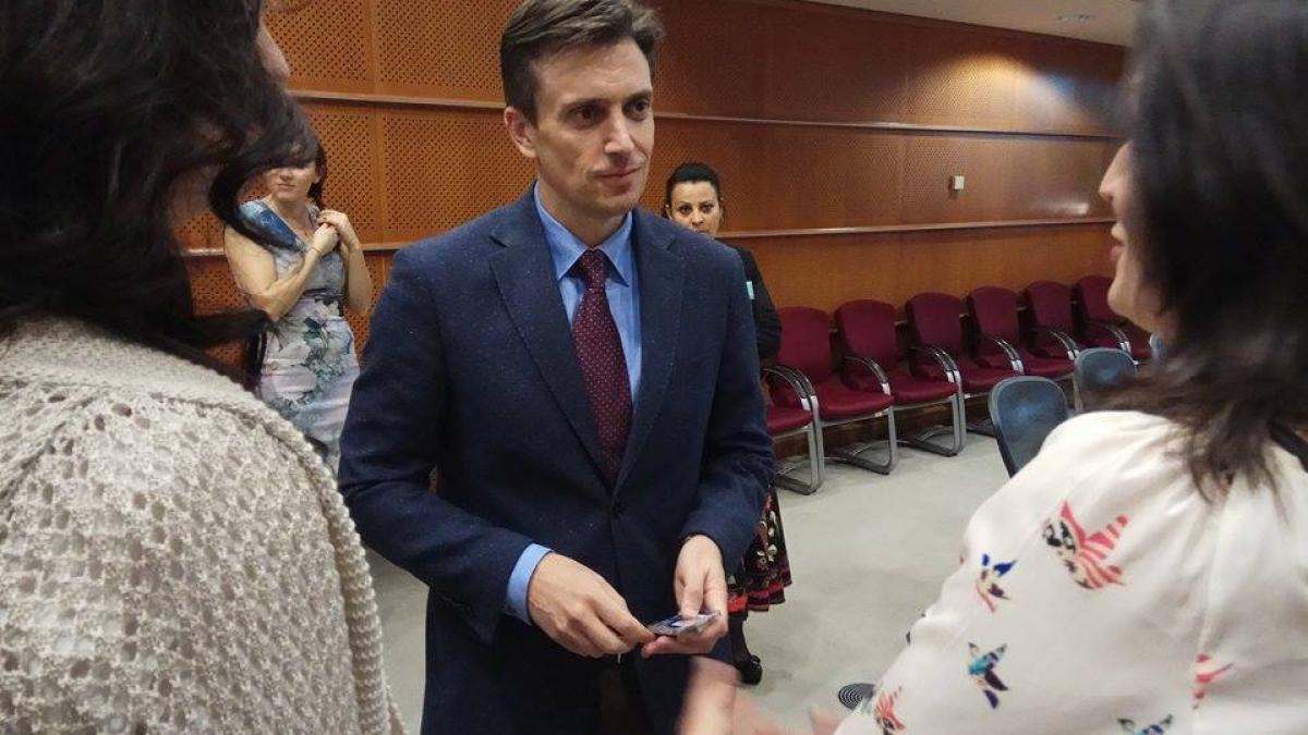 catalin_ivan_dcnews_89133400