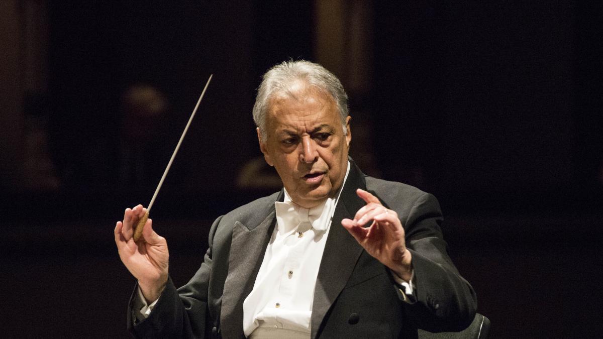 zubin_mehta_a_dirijat_opera_rapirea___din_serai_66358800