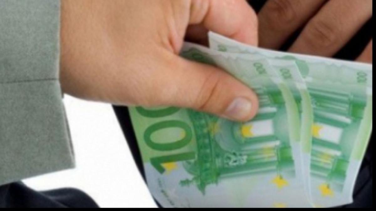 luare_de_mita_abuz_71521500_38387000_01126700