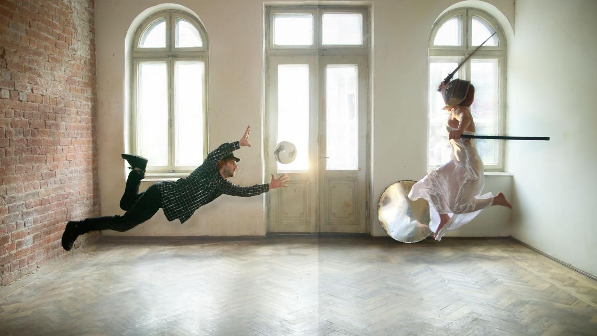 1_detaliu_expozitie_salt___proiectul_creative_absinthe___mirela__bichigeanu_si_dan_iordache__foto___mirela_bichigeanu_si_dan_iordache_17474300