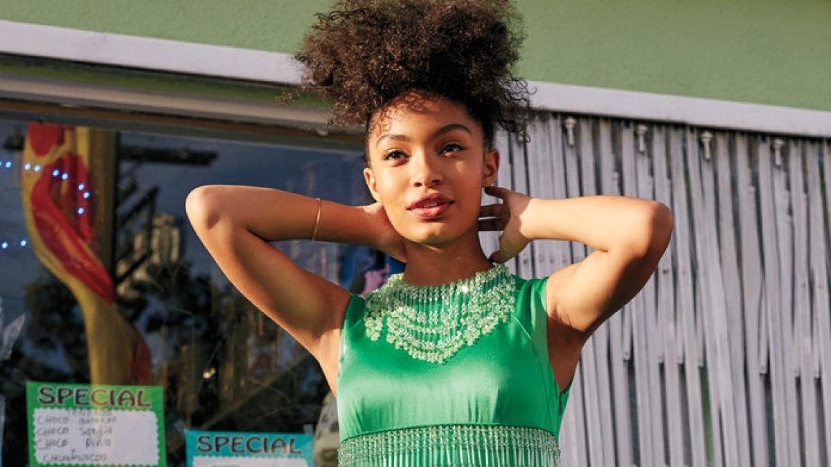 instyle_august_sty_yara_shahidi_5_20526000