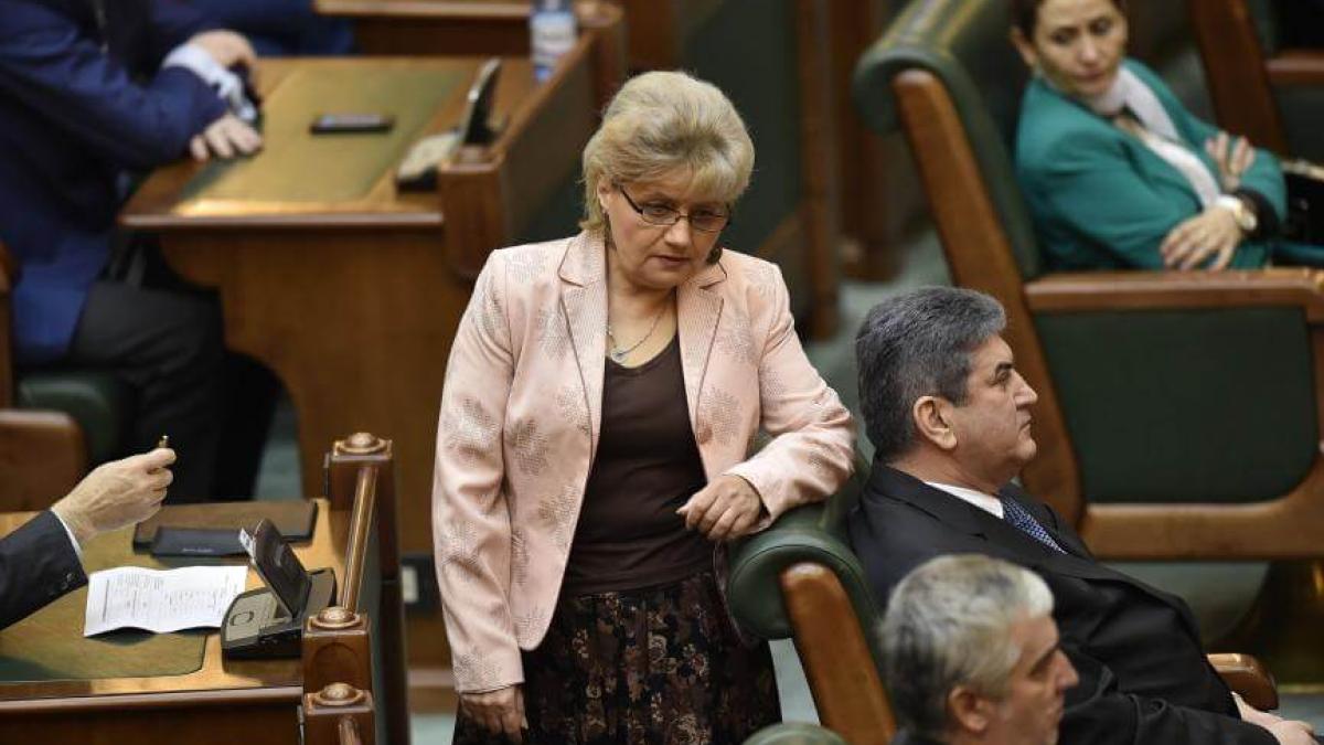 cristiana_anghel_dcnews_36984900