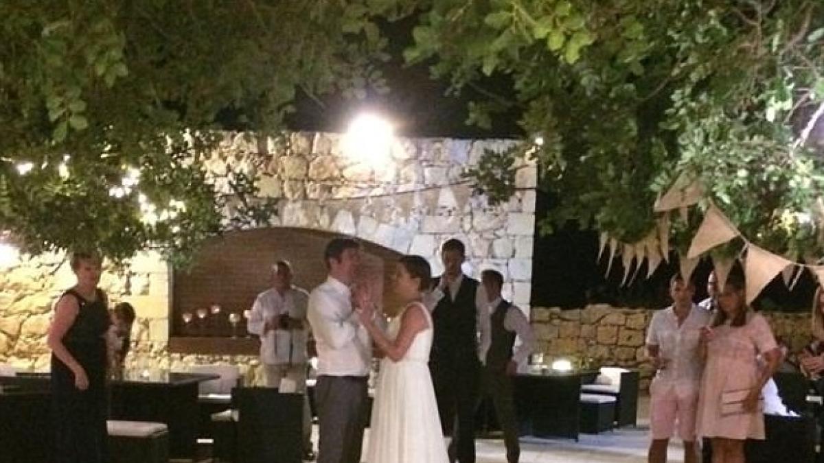 426986c700000578_4702678_kathryn_and_harry_having_their_first_dance_in_gozo_malta_on_24_s_a_133_1500277138343_94538100