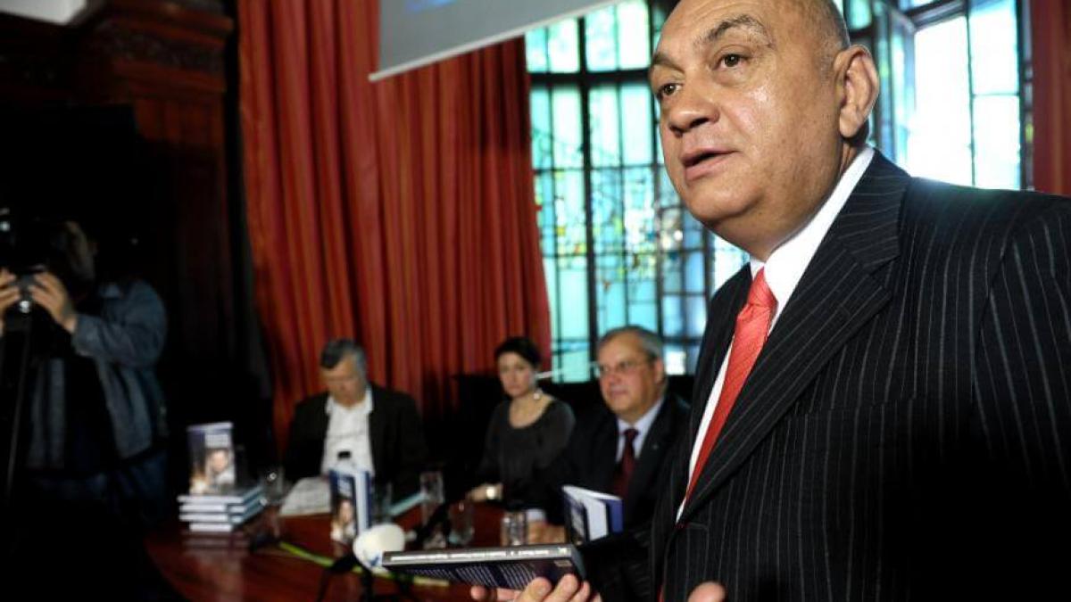 peter_imre_dcnews_50431800