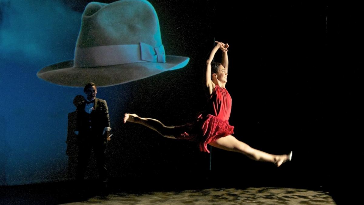 anais__dans_opera_al_companiei___mixed_emotion_theatrix_86917800