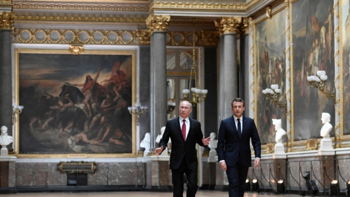 vladimir_putin_si_emmanuel___macron_43745500