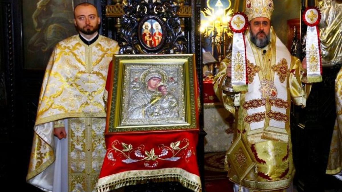 ilie_toader_predica_unui_preot_ateu_696x572_58889200