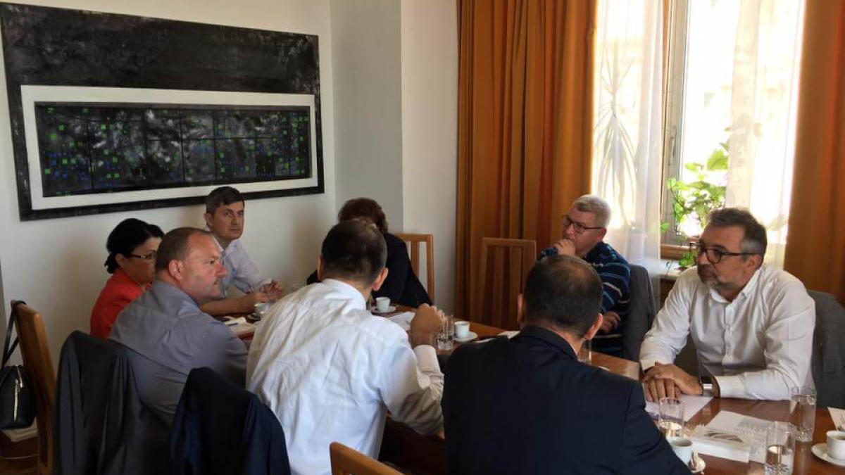 lucian_romascanu_1_96872800