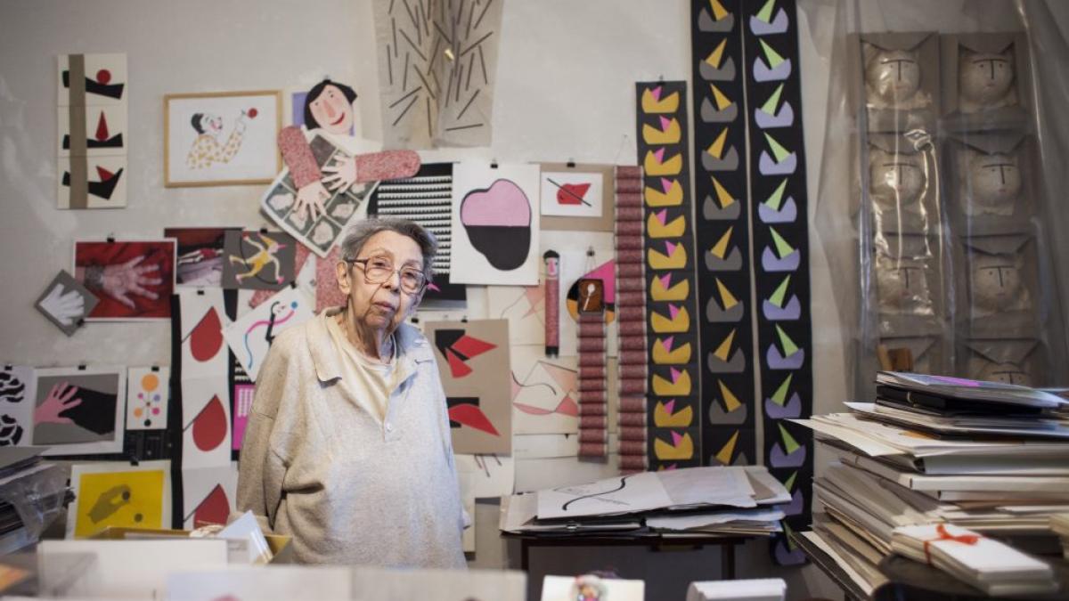 1_8_geta_bratescu_in_atelierul_sau_geta_braprc-e2prc-95prc-a0prc-c3prc-a5tescu_in_her_studio_1000x667_87641500