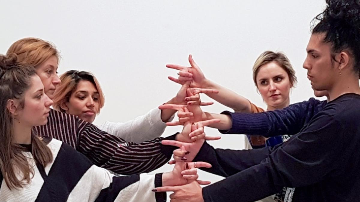 alexandra_pirici__aggregate__2017__courtesy_of_the_artist_06973100