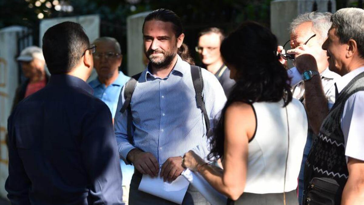 plesoianu_dcnews_79040500