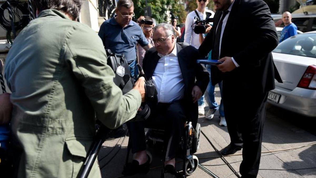 dan_adamescu_02500300