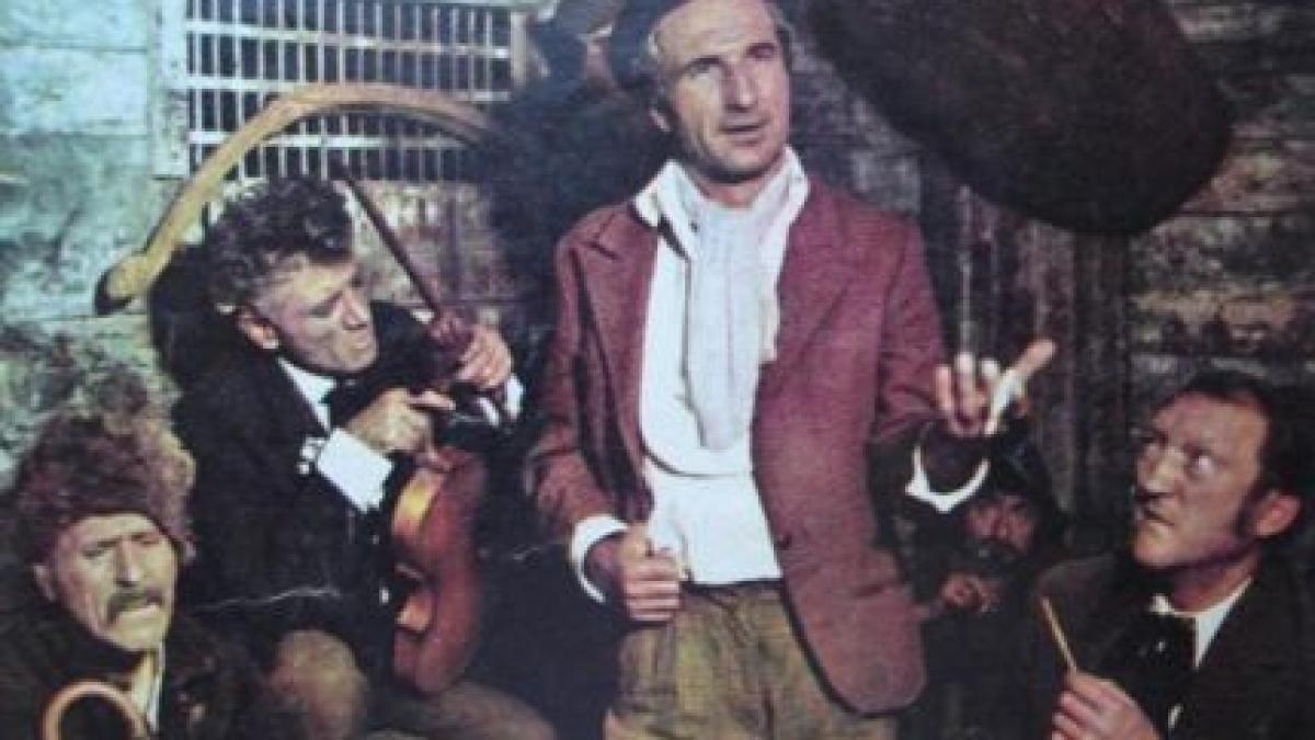 1_prin_cenusa_imperiului_1976_gheorghe_dinica_16998600