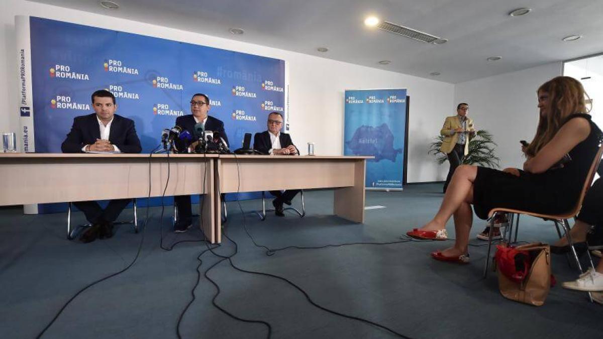 daniel_constantin_stg___victor_ponta_ctr__si_sorin_cimpeanu_09567400
