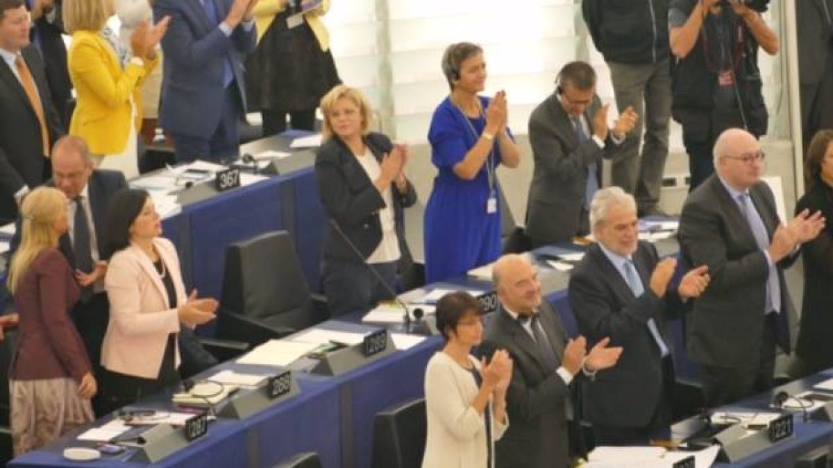 corina_cretu_73197600