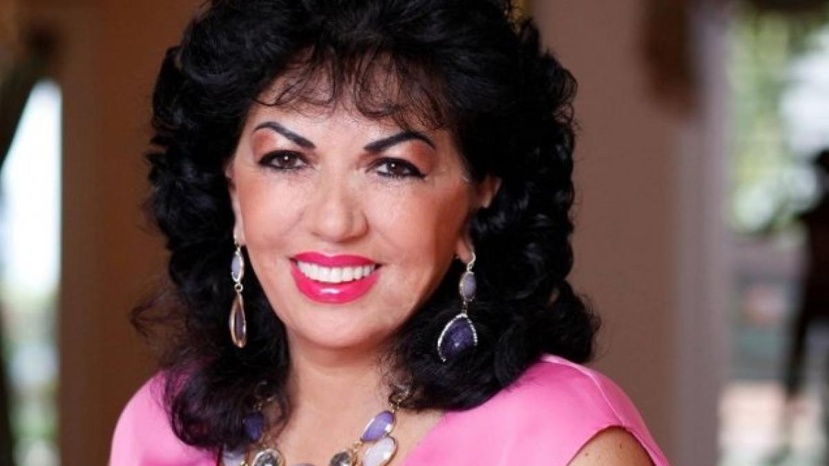 carmen_hara_17708000