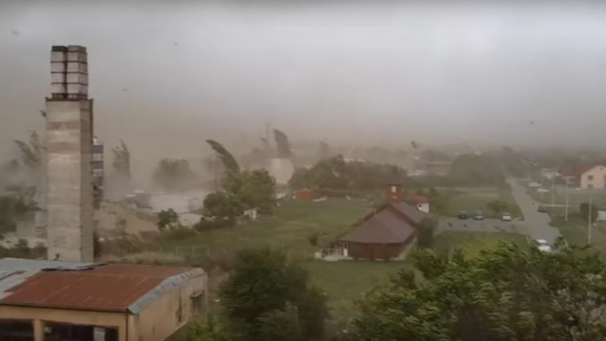 furtuna timi oara imagini horror cu for a uria a a furtunii video