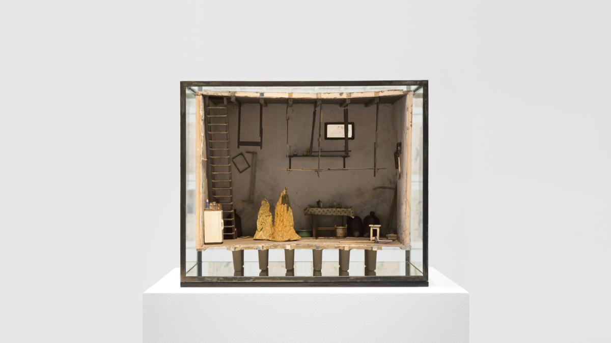 andra_ursuta___t_vladimirescu_nr_5_pantry_2013_90950700