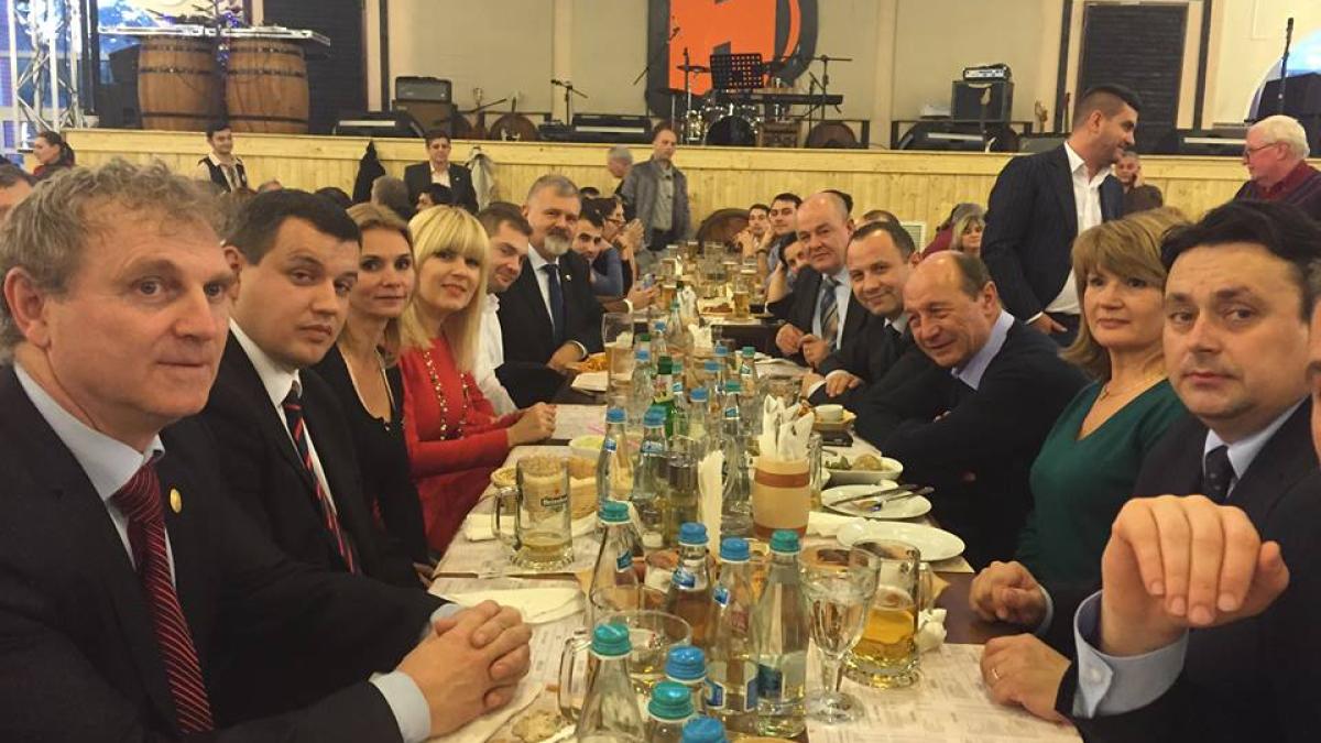 basescu_bere_09252400