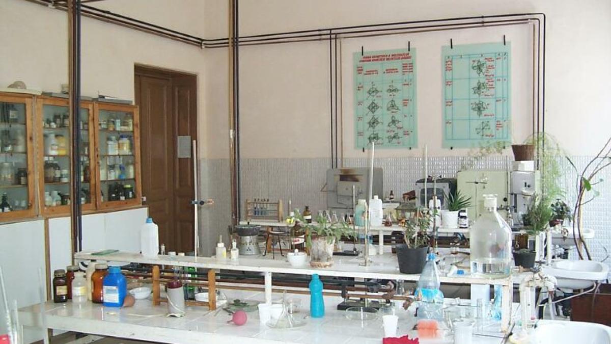 laborator_chimie_25141600