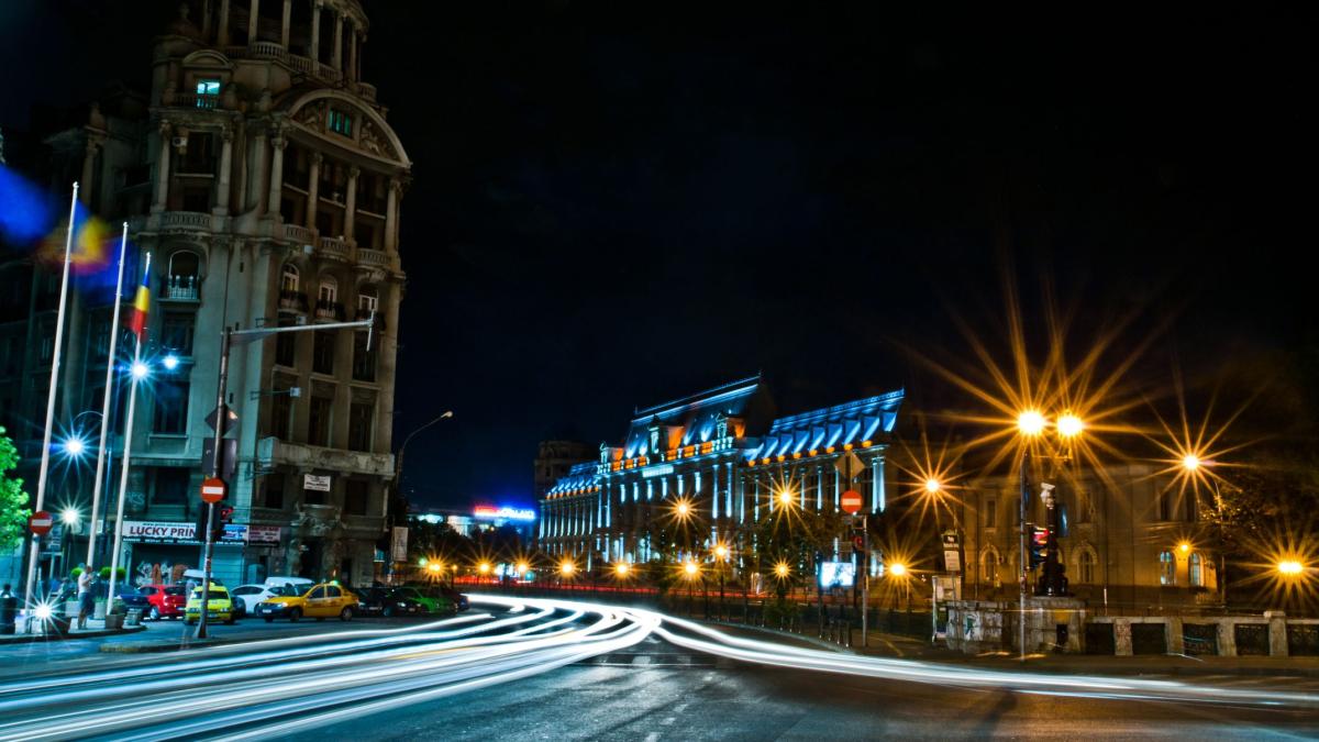 bucuresti_noaptea_06105300