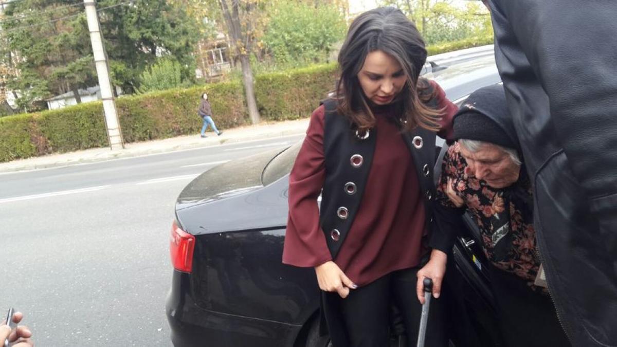 whatsapp_image_2017_10_04_at_12_27_13_49066600