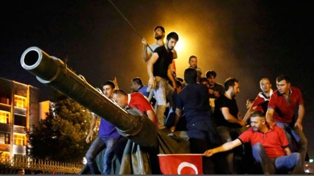 lovitura_turcia_84507500