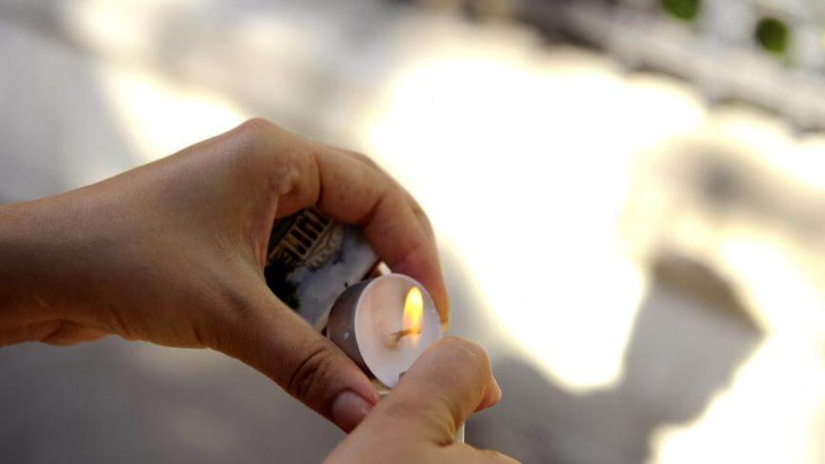 lumanare_dcnews_94478900