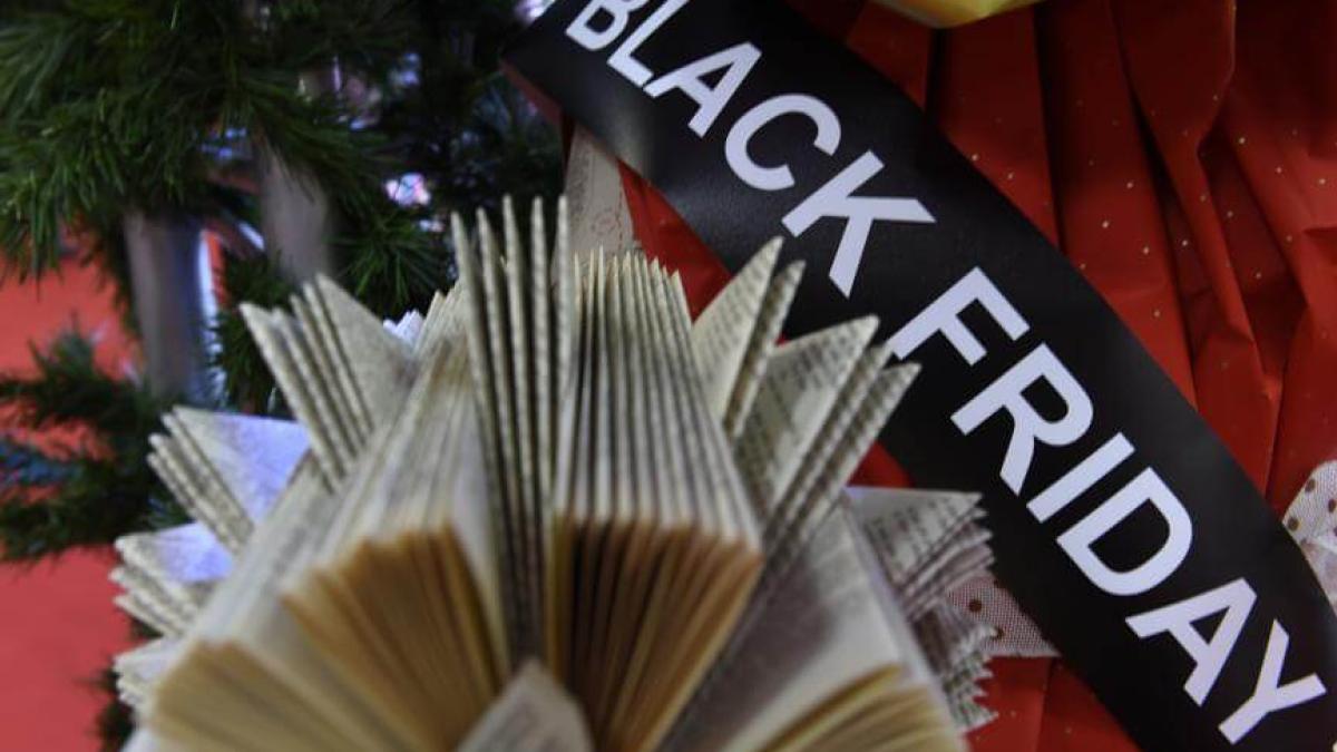 black_friday_2017_dcnews_vinerea_neagra_reduceri_34996400