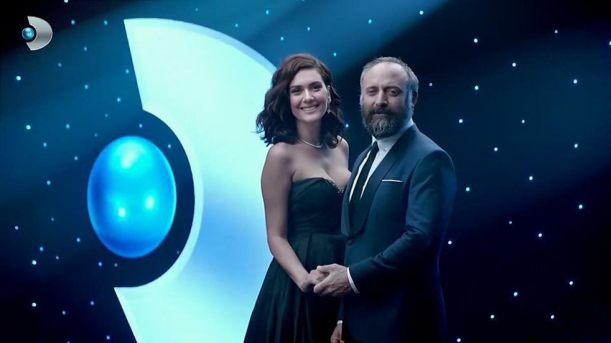 berguzar_korel_patria_mea_esti_tu_83329300