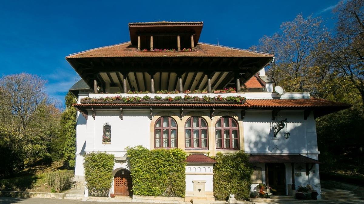 conac_bratieni_72633000