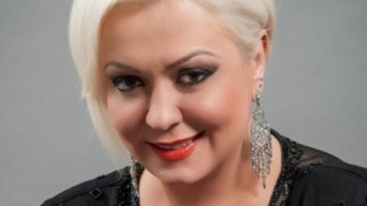 monica_anghel_71417700_19580100_26630900_83908100