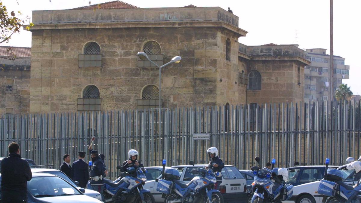 inchisoare_palermo_stiridiaspora_com_54334600