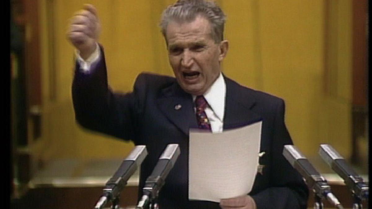 ceausescu_77303200