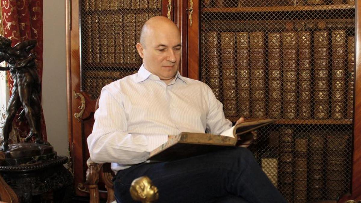 codrin_stefanescu_86561500