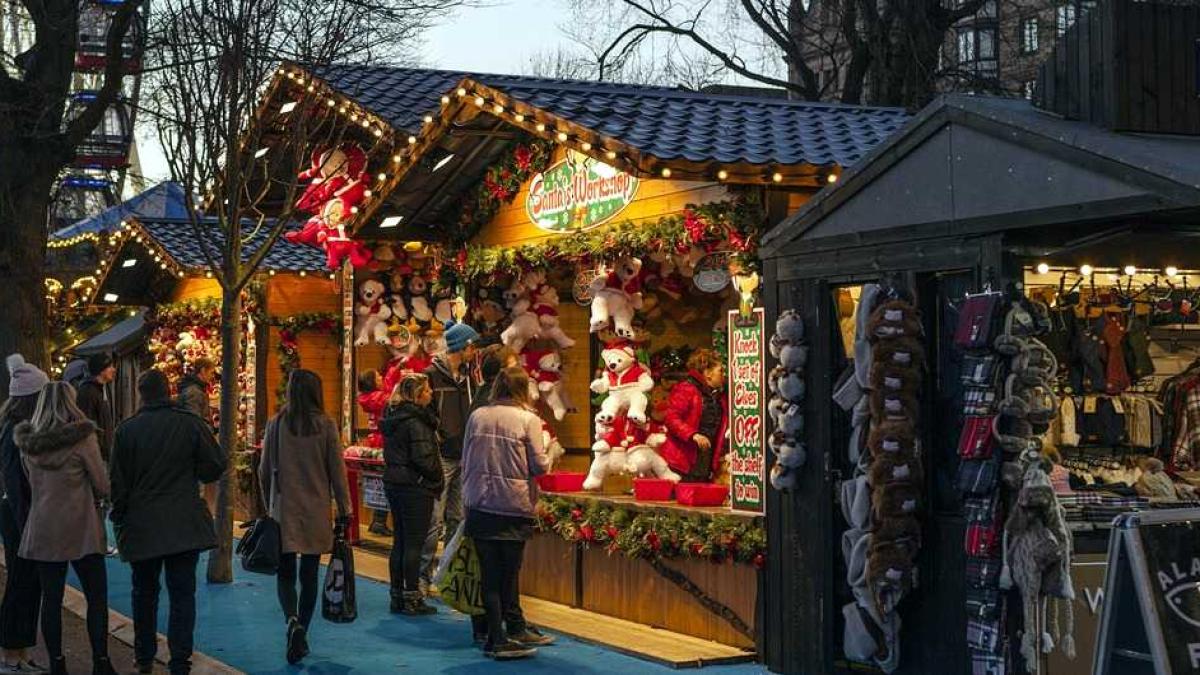 christmas_market_targ_de_craciun_78063600