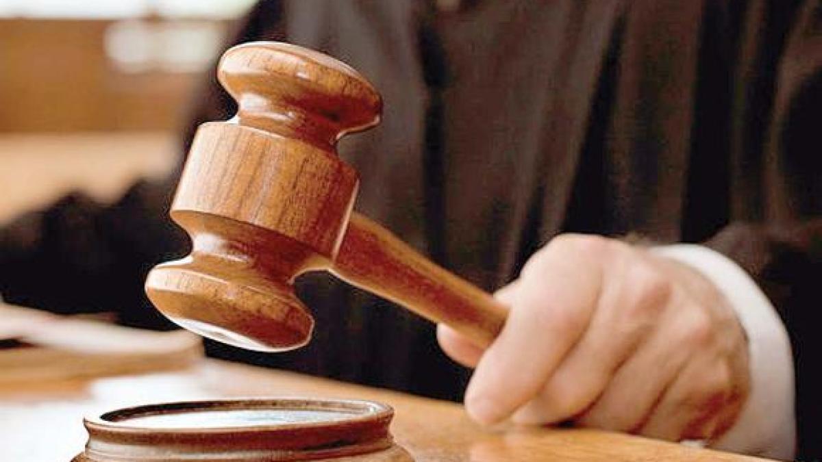 ciocan_justitie_19759000