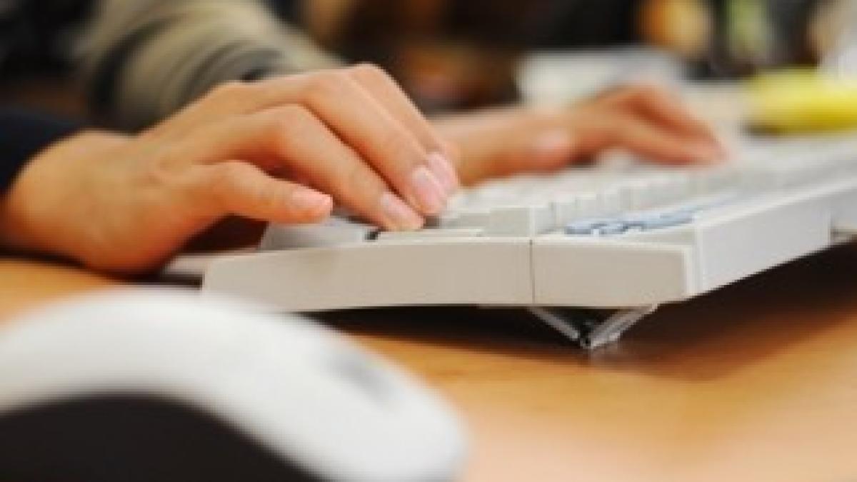 Computer-keyboard-Credit-SXC