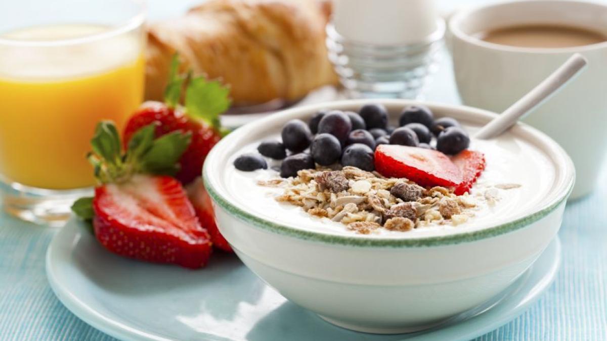 micul_dejun_la_dieta_ce_sa_mananci_dimineata_ca_sa_slabesti_mai_usor_size1_18569700