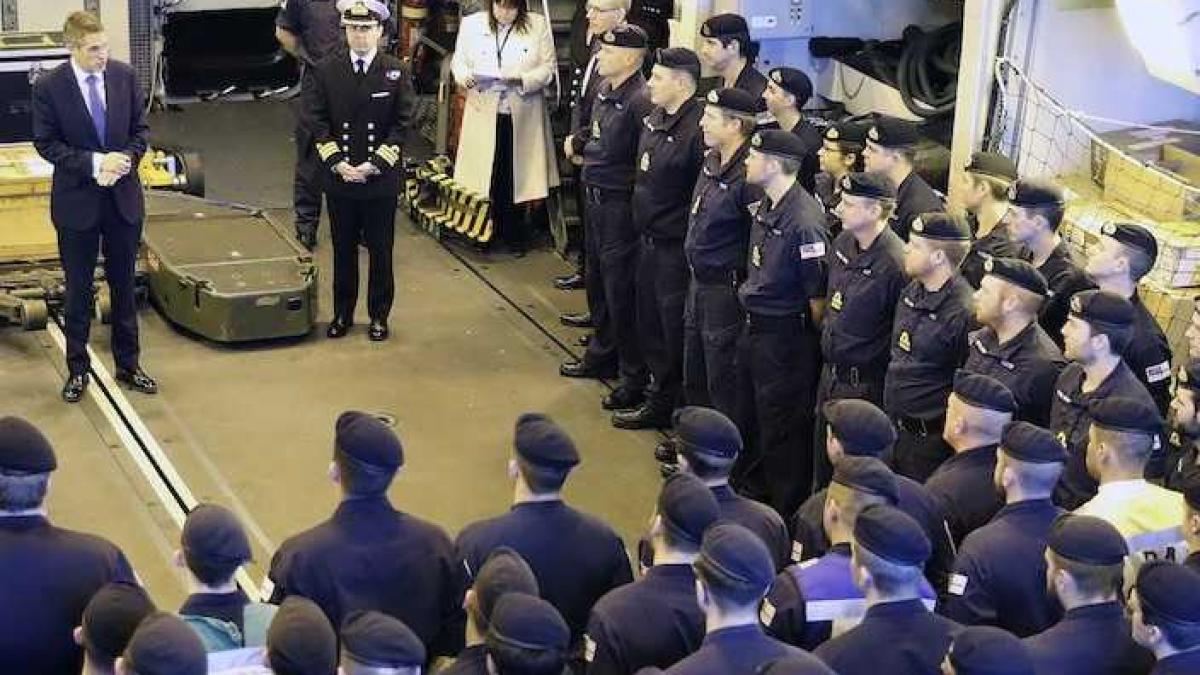 gavin_williamson_twitter_84524200