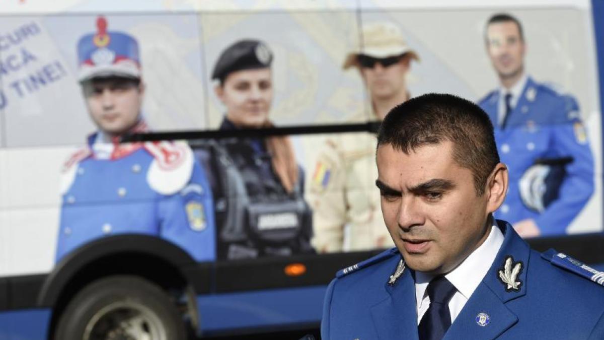 locotenent_colonel_sebastian_cucos__directorul_general_al_directiei_generale_de_jandarmi_a_municipiului_bucuresti_18663000