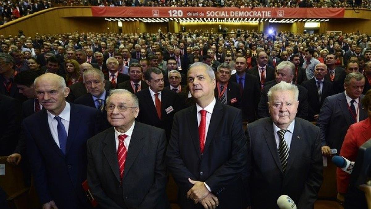 nastase_iliescu1_18271100