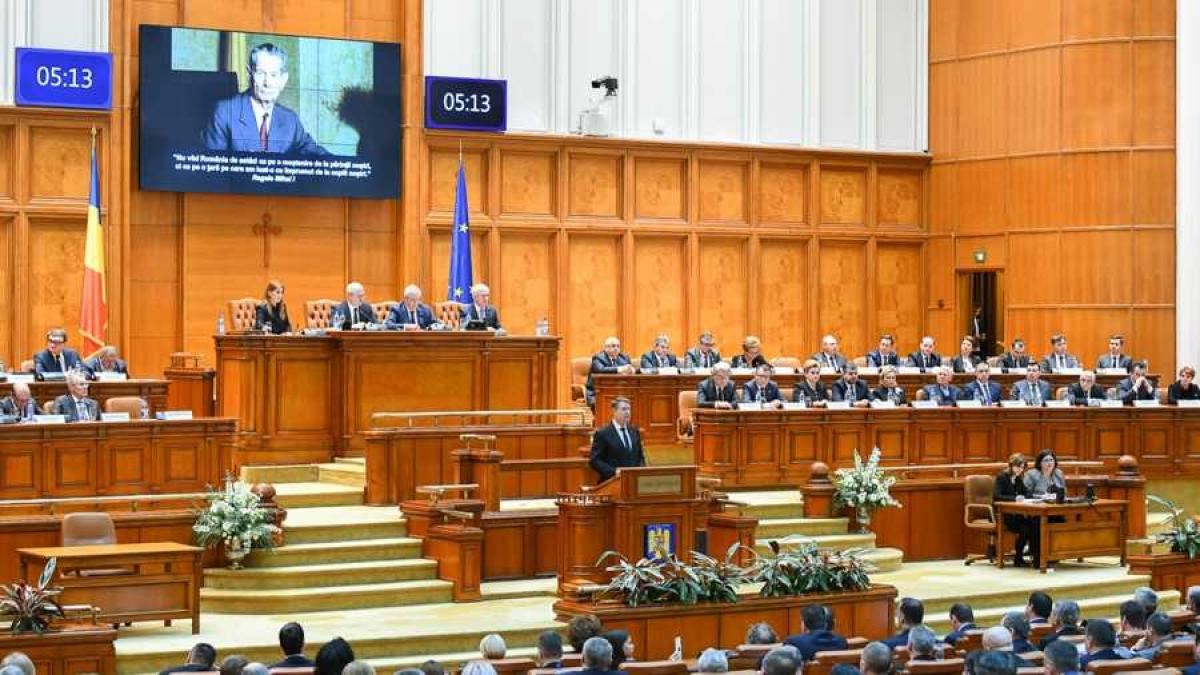 sedinta_solemna_din_parlament_11_dec_2017_4_18615300