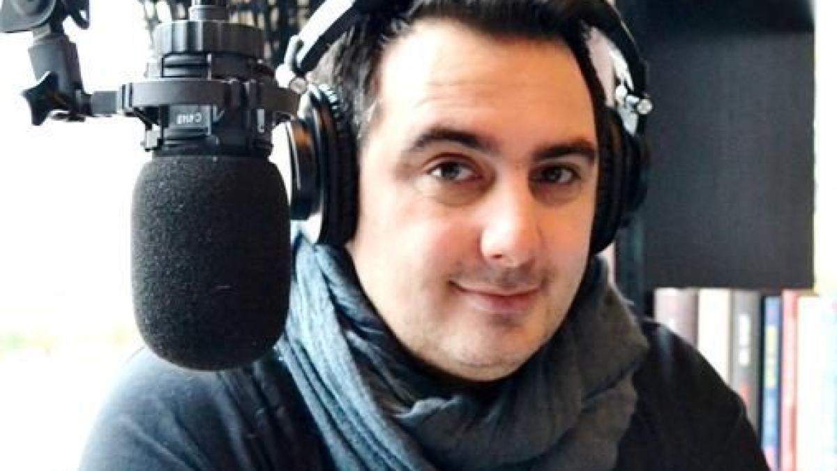 dj_ul_radio_zu_silviu_andrei_se_alaprc-ccprc-86turaprc-ccprc-86_echipei_un_show_paprc-ccprc-86caprc-ccprc-86tos_10940300