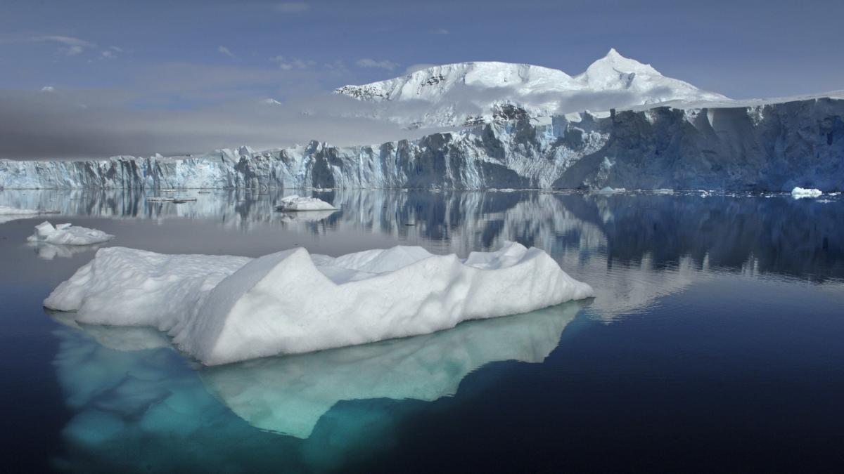706324main_antarctica20121112_full_full_51035000