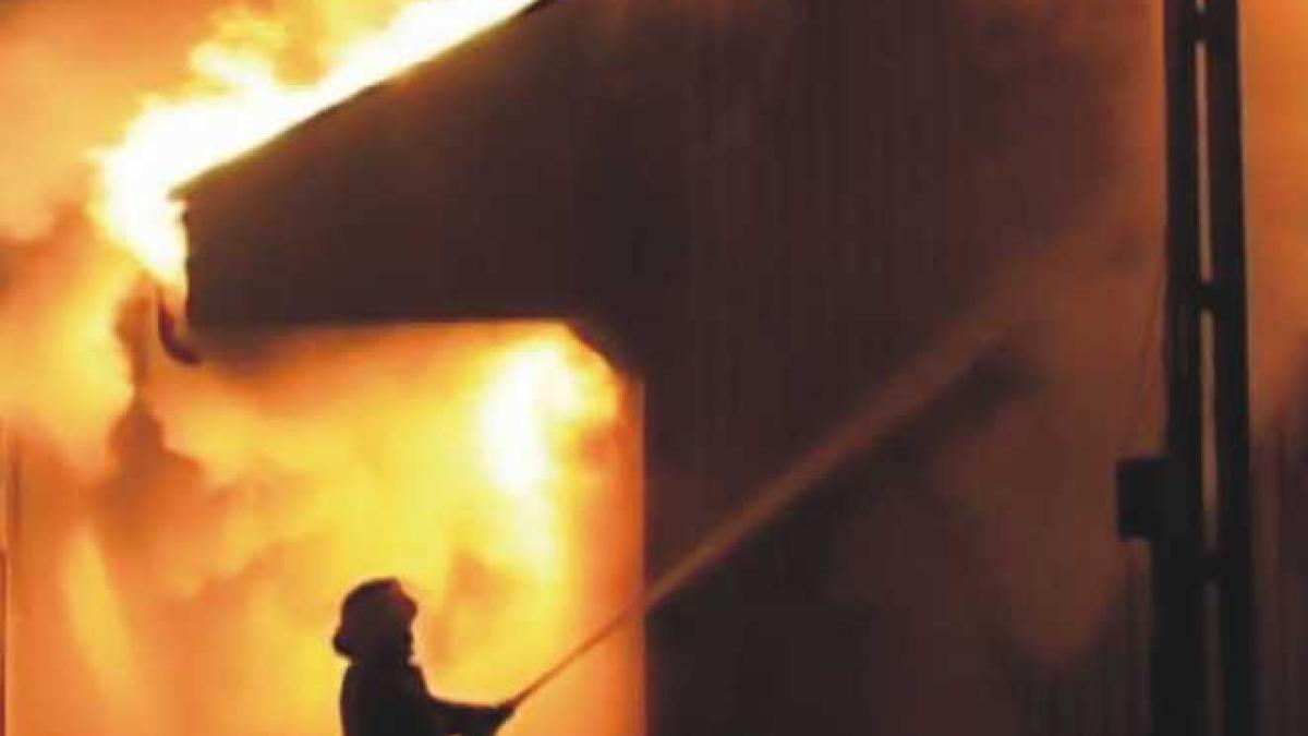 incendiu_casa_86004900